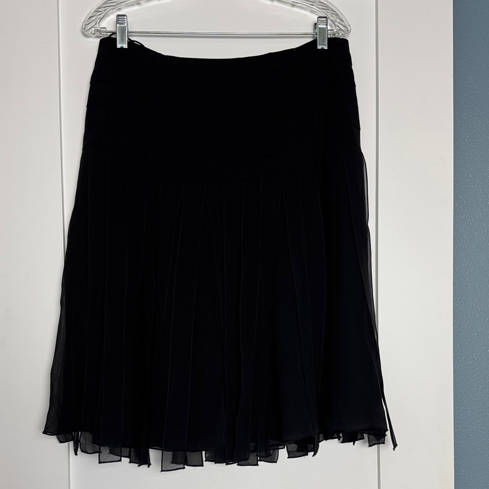 Carmen Marc Valvo Black A-Line Pleated Skirt